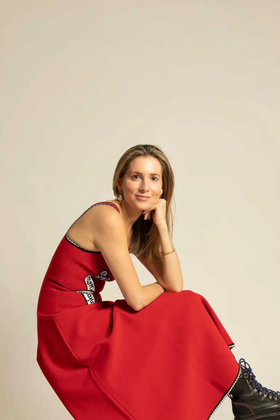 Marina Larroudé está mudando a industria da moda um sapato por vez. É inspirador ver alguém trazendo essa criatividade …