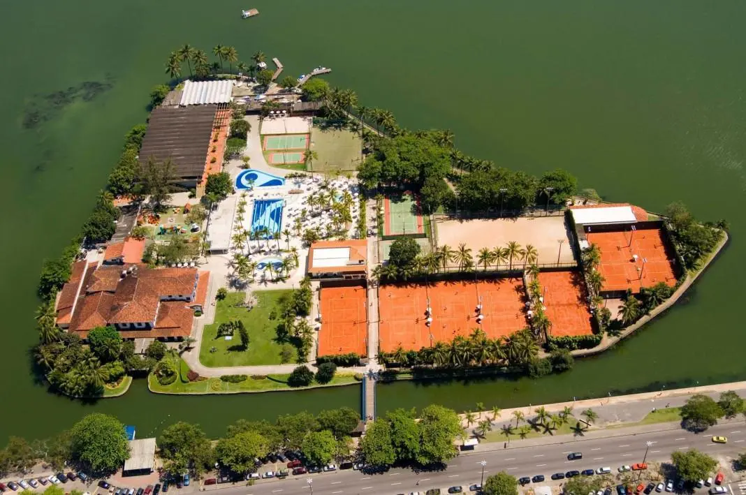 Área do Clube dos Caiçaras vai a leilão no Rio por R$ 23,4 milhões. Vender esse pedaço da Lagoa ajuda o Rioprevidência …