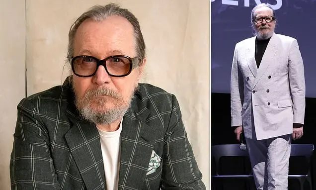 Gary Oldman usa spray de 38 dólares na preparação para os Emmy Awards. O visual dele, um coque baixo um pouco bagunçado…