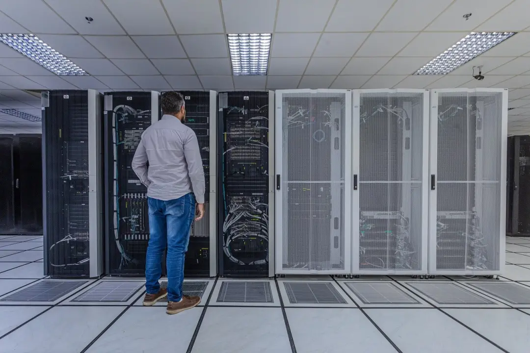 Lula sancionou o programa Redata, que reduz impostos na importação de equipamentos para data centers, com um custo de R…