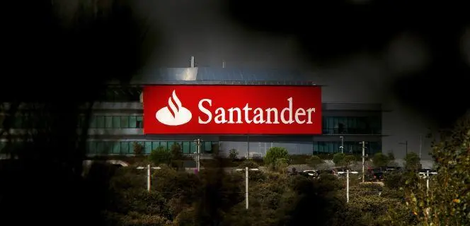 Santander vence batalha histórica contra AXA e não paga 677 milhões de libras no Reino Unido. A decisão do Tribunal de …
