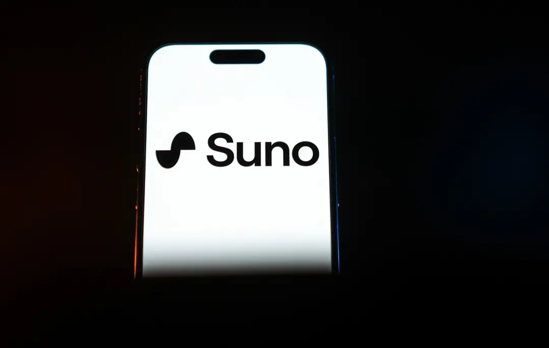 Suno admitiu usar dados de áudio do YouTube para treinar seus modelos de IA. Essa prática, em meio a processos de UMG e…