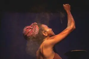 7º Curta a Cena com protagonismo de mulheres goianas nas artes acontece no Teatro Escola Basileu França dia 18 de setem…