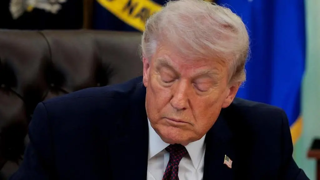 Tribunal americano bloqueou plano de Trump para mudar o voto pelo correio antes das eleições de novembro. Essa decisão …
