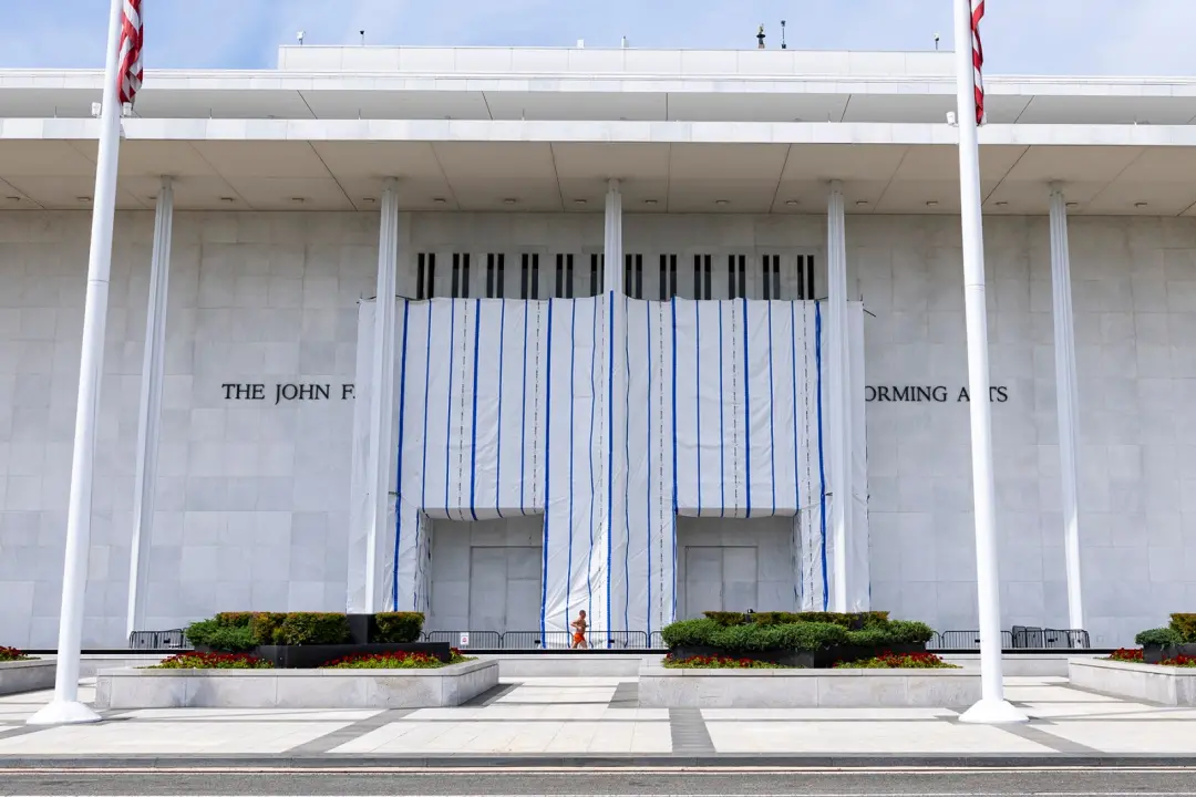 Kennedy Center deve ser transformado em memorial do presidente, decisão reiterada por um juiz. É complicado ver institu…