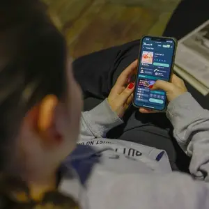Como as bets viciam o cérebro e prendem no ciclo de perdas. O sistema usa recompensas rápidas para prender a pessoa, e …