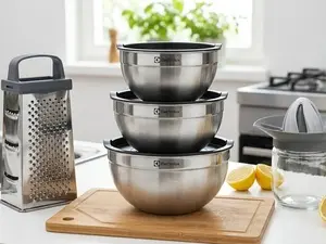 Colher, forma e outros itens são listados como essenciais para quem monta cozinha do zero. Acredito que começar com o b…