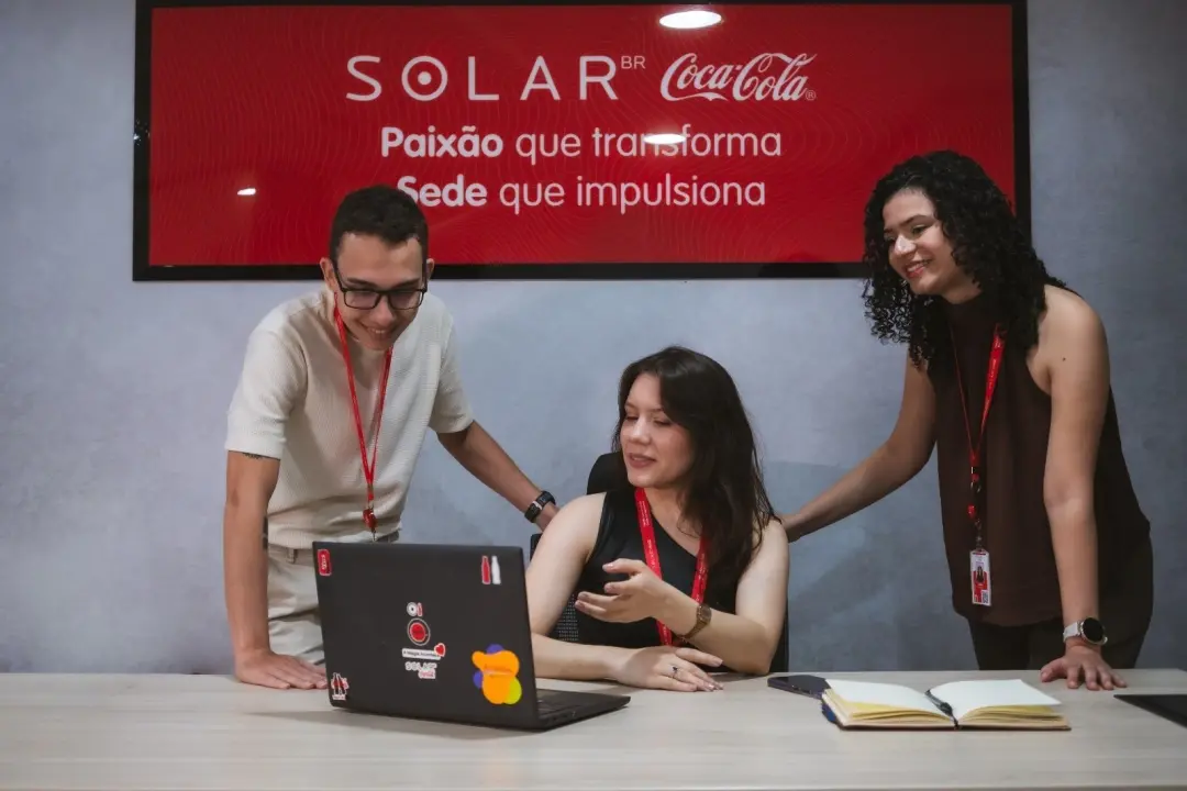 Solar Coca-Cola abre vaga de trainee em Alagoas com salário de 7,5 mil por mês. Essa oportunidade para Logística e área…