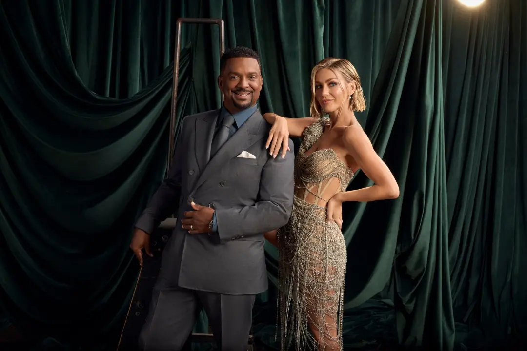Dancing With the Stars volta com Alfonso Ribeiro e Julianne Hough para a temporada 35, começando com uma estreia de doi…