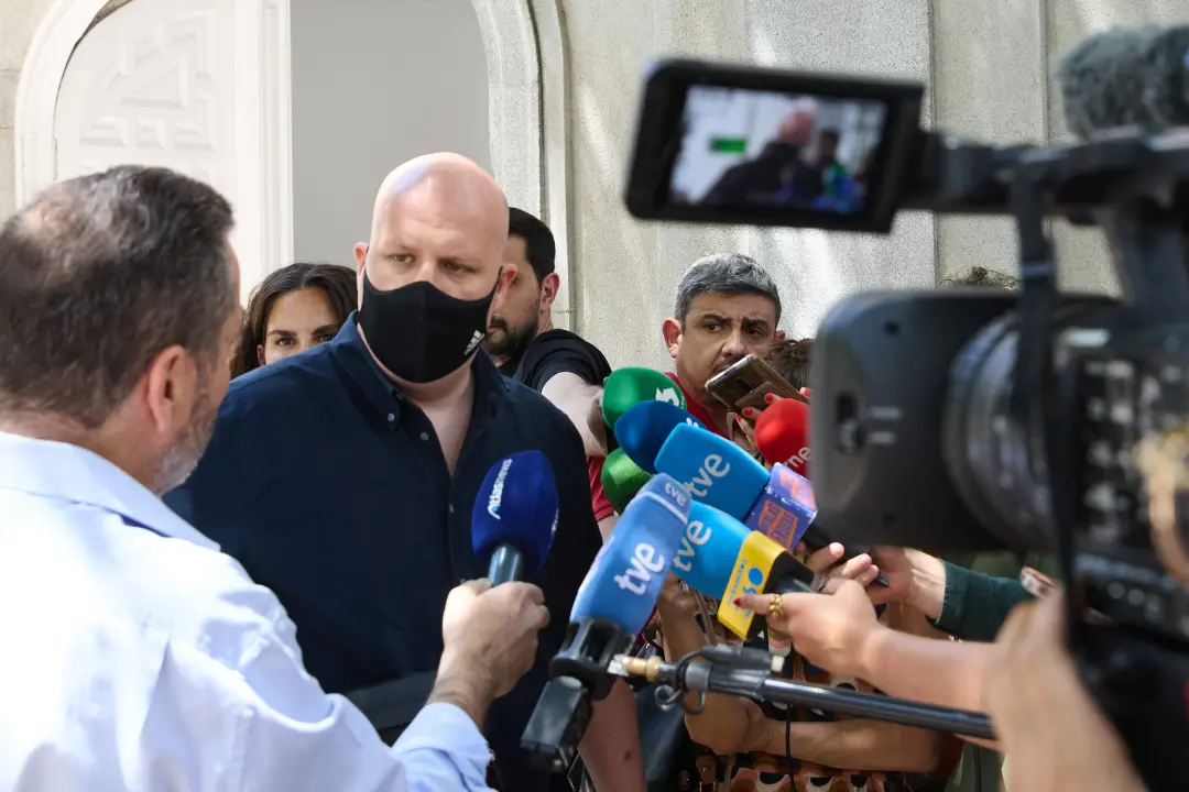 José Luis Calama deu o primeiro passo para levar Álvaro Romillo ao banquillo por estelionato e lavagem de dinheiro, cas…