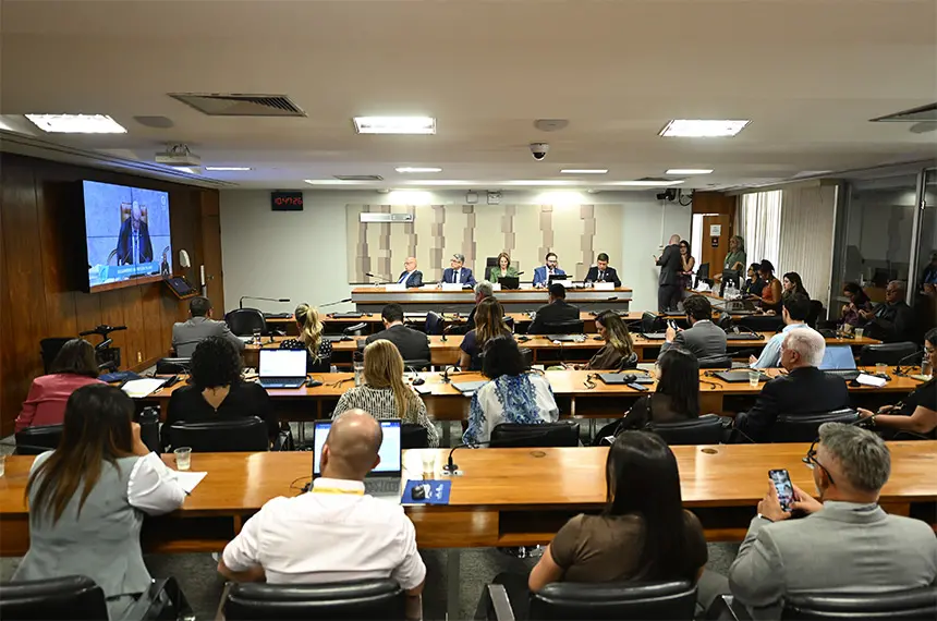 Senadores da CDH acompanharam na sessão do STF o julgamento sobre suposta relação do ministro Alexandre de Moraes com o…