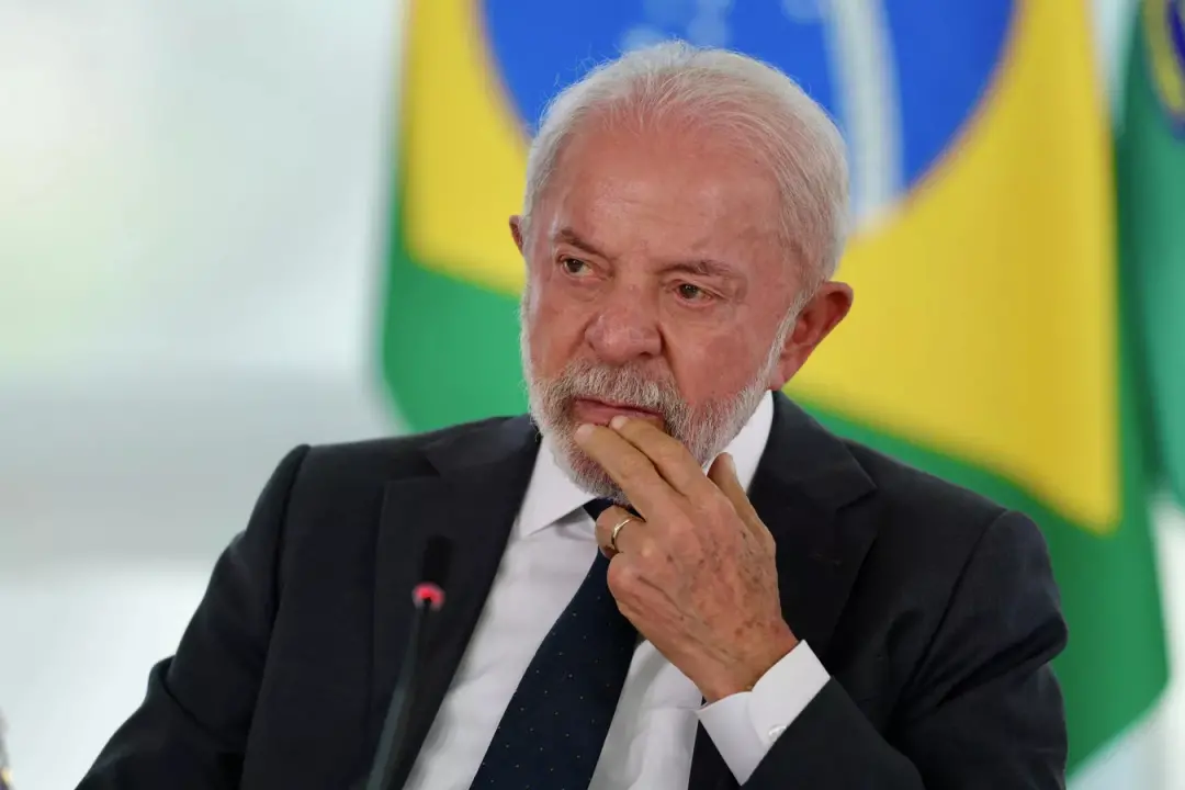 Cerimônia no Planalto, Lula ignorou o julgamento do ministro Moraes sobre o caso do Banco Master. É um movimento quieto…