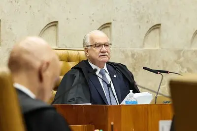 Ministros do STF vão julgar a questão de ordem do ministro Gilmar Mendes na volta da sessão. A dúvida é sobre quem pode…