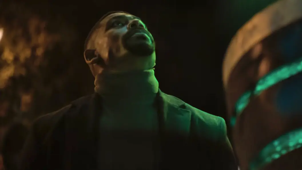 Rushville, Nebraska, virou ruína com o início da batalha dos Lanterns, e John Stewart abandonou o Corpo Verde após mata…
