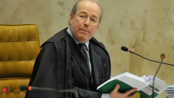 Celso de Mello defendeu a distinção entre o STF e seus ministros em meio à crise da Corte. A autoridade do Supremo vem …