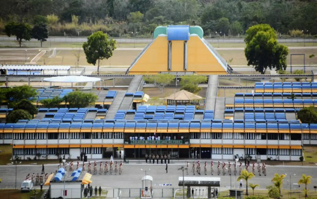 Colégio Militar de Juiz de Fora tem 30 vagas abertas para o 6o ano com inscrições até quinta-feira. A formação foca em …