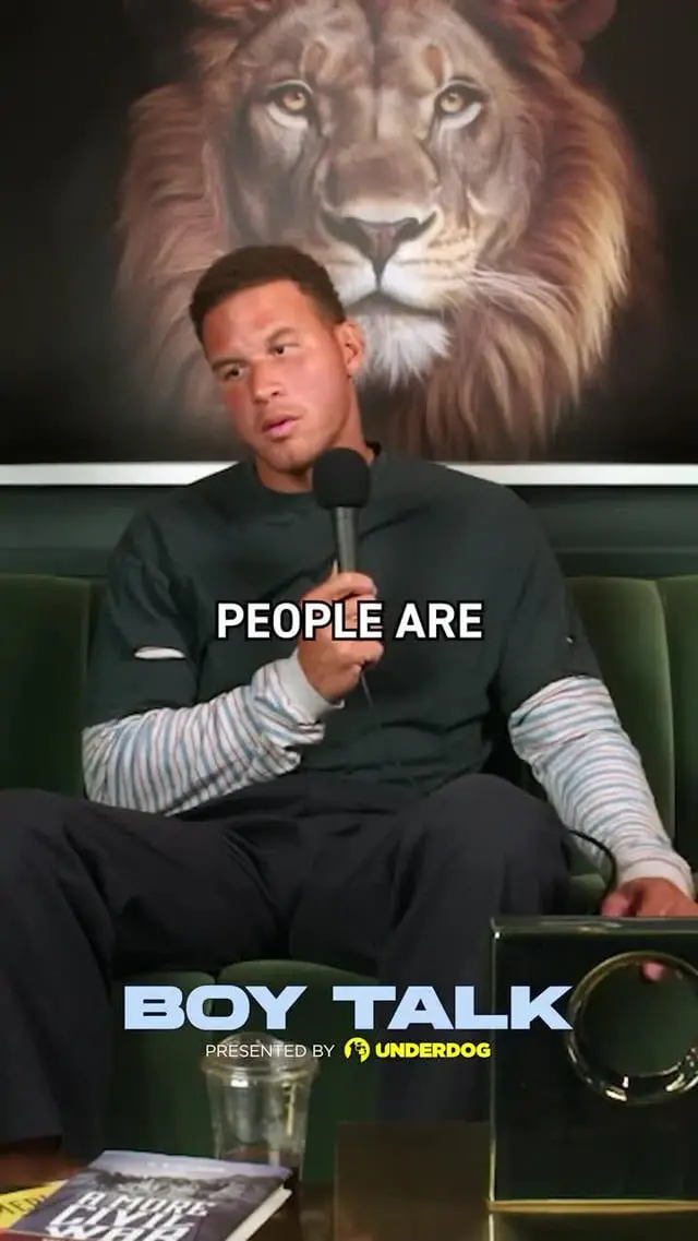 Blake Griffin deu sua opinião sobre o debate do melhor de todos os tempos. É um assunto que gera muita discussão, porqu…