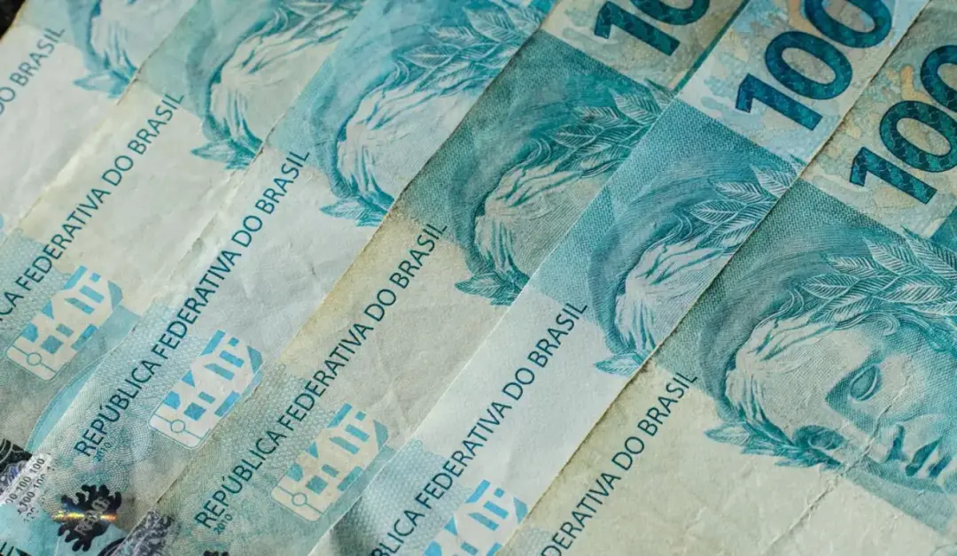 R$ 300 milhões na Lotofácil da Independência, sorteio na terça às 21h. É uma grana absurda, dá pra comprar mais de 15 m…