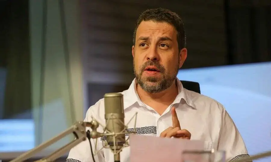 Boulos se tornou Ministro-Chefe da Secretaria Geral da Presidencia no Governo Lula em 2025. Essa aproximação com o gove…