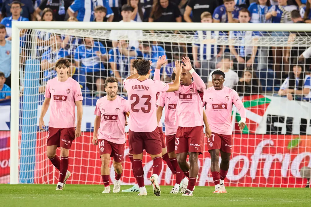 Valencia suma sua primeira vitória do curso por 1 a 0 em Mendizorroza contra o Alavés. É bom ver uma reação depois de u…