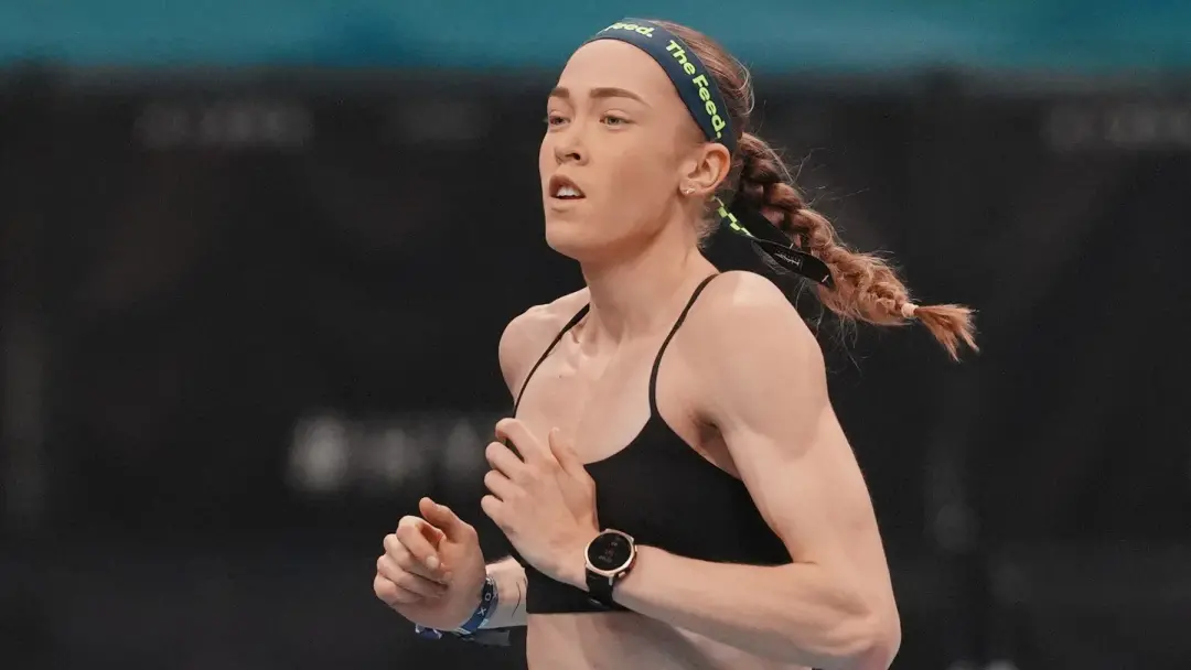 Beijing, na corrida Hyrox, um atleta profissional australiano teve um incidente sério e continuou a prova para vencer. …