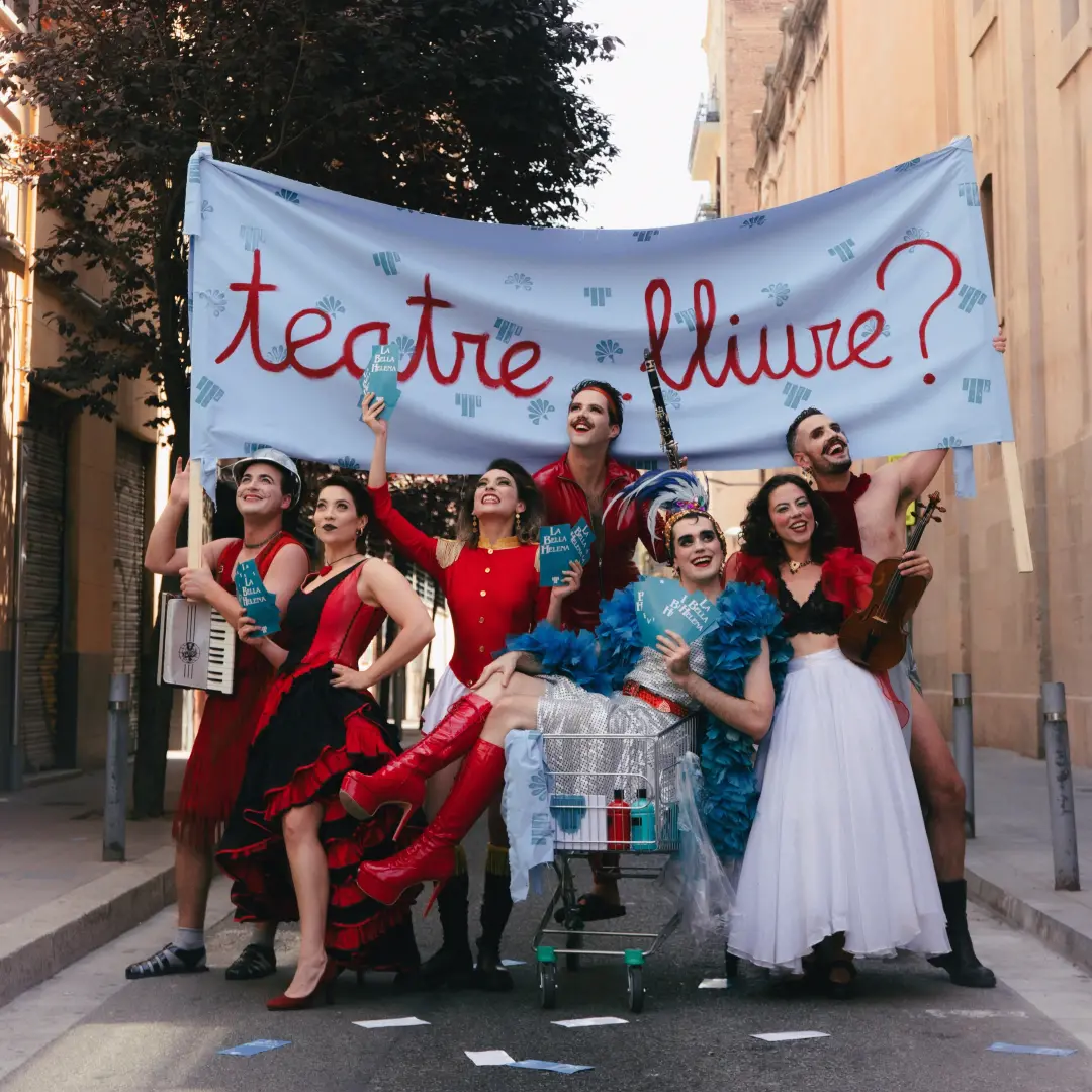 A comedia La bella Helena celebra 50 anos com uma nova montagem do Teatre Lliure. É bom ver a arte sendo resgatada, poi…