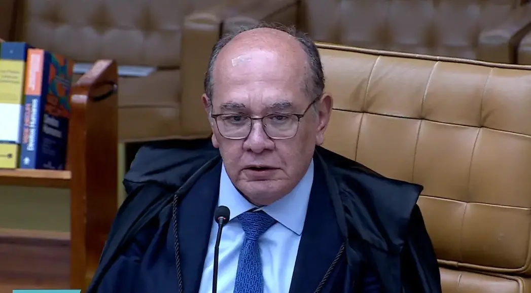 Bate-boca no STF com Dino pedindo vista no julgamento sobre Moraes. O Procurador Gonet esclareceu que teve apenas um en…