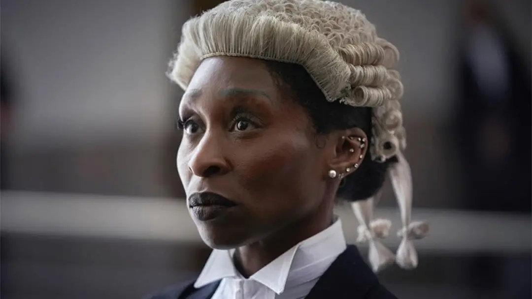 Cynthia Erivo agradeceu a coordenadora de intimidade Lizzy Talbot por auxiliar no filme Prima Facie, guiando atores em …