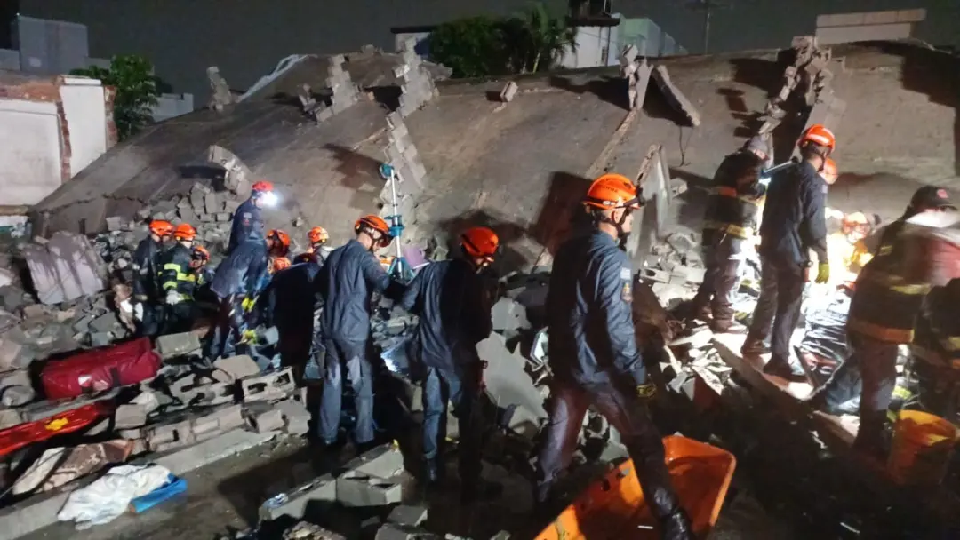 Prédio em obras desabou em São Paulo, matando seis pessoas, e as construtoras New Home e Hastiforme estão sob investiga…