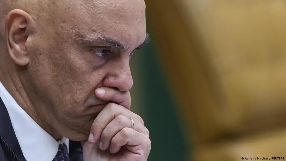 STF adiou a decisão sobre investigação contra Alexandre de Moraes depois de vista de Dino. A divergência dos ministros …