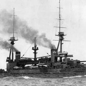 Um navio de guerra brasileiro causou crise entre britânicos e otomanos. Essa situação mostra como questões militares po…