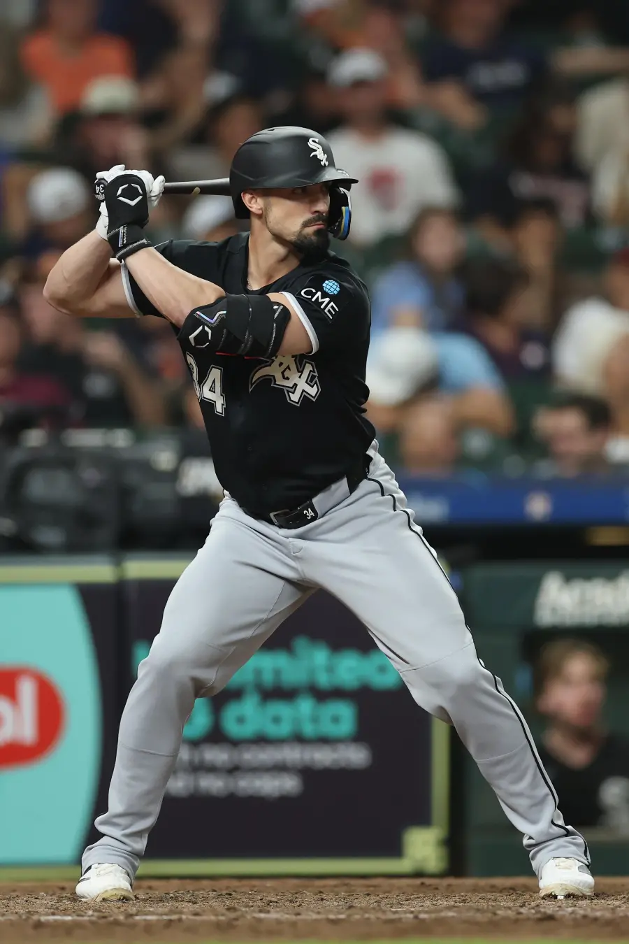 White Sox venceu Guardians com placar de 77 a 75 na estreia da série. Fico feliz que a ofensiva deles tenha voltado a b…