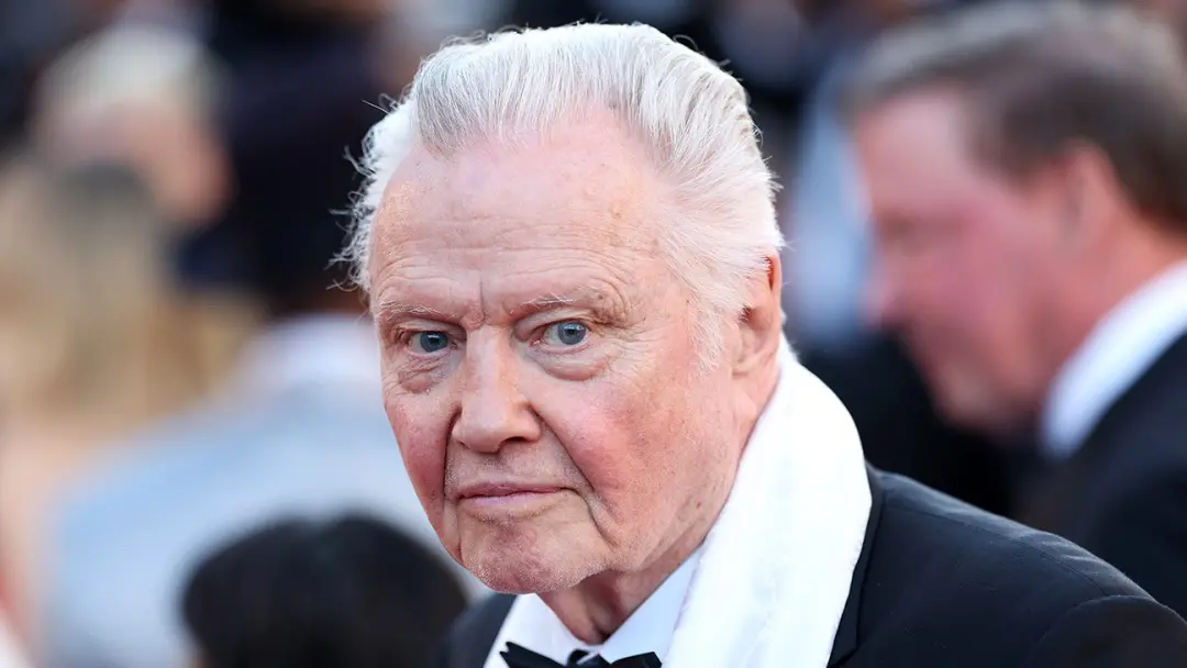 Jon Voight, em sua função de embaixador especial de Trump em Hollywood, comentou sobre o lobby por crédito tributário f…