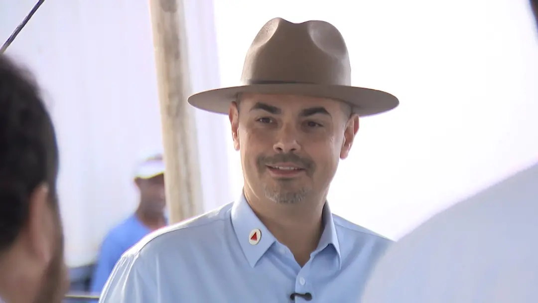 Mateus Simões, candidato ao governo de Minas Gerais, será o último a ser entrevistado no telejornal de sábado. É um mom…