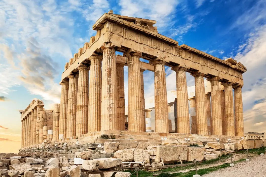 Partenon, templo grego em Atenas, não teria linhas curvas para criar ilusão visual, como se dizia. Matemáticos analisar…