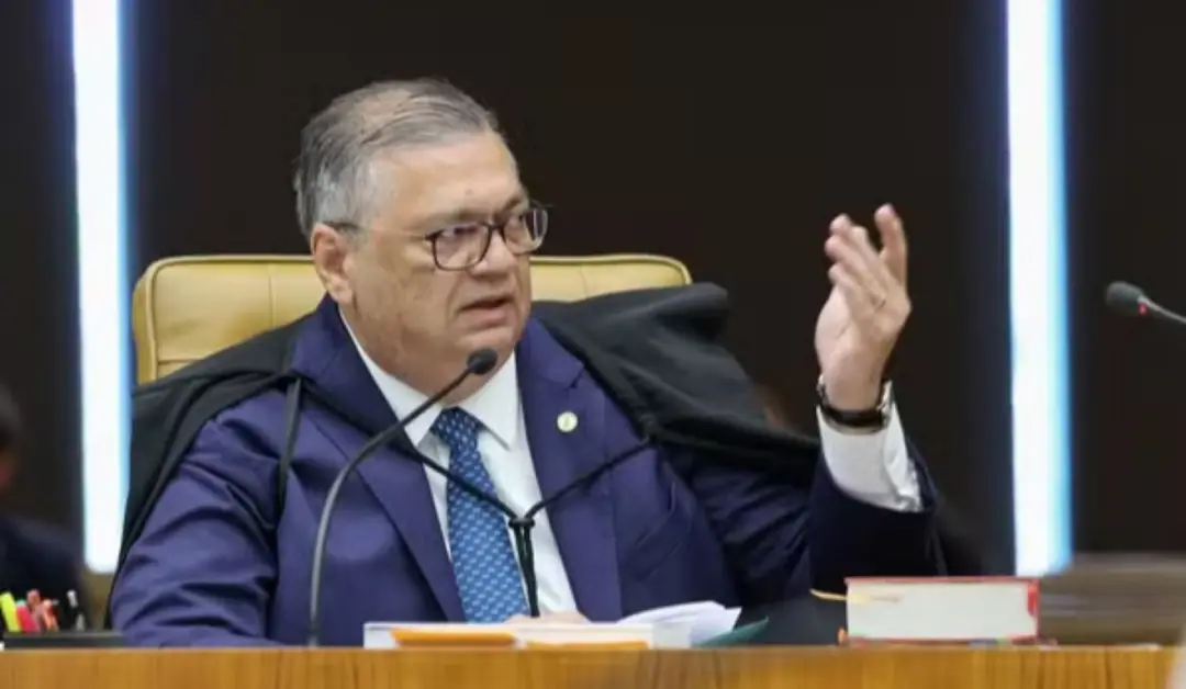 Flávio Dino pediu vista no STF durante a sessão sobre o caso Master, interrompendo a votação em que havia quatro votos …