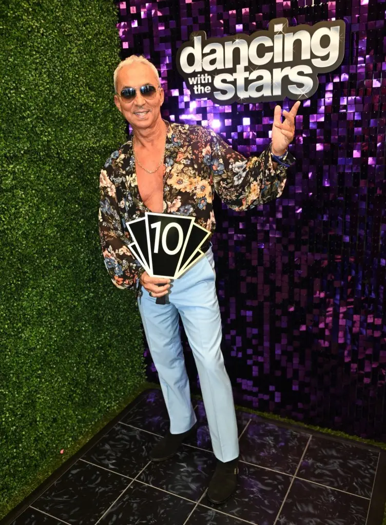 Bruno Tonioli falou sobre a nova temporada de Dancing With The Stars, dizendo que a cobrança será bem dura. Ele disse q…