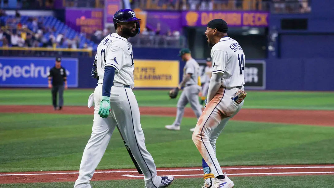 Junior Caminero bateu um homer walk-off no nono inning, dando vitória dos Rays por 2 a 1 contra os Athletics. O lance m…
