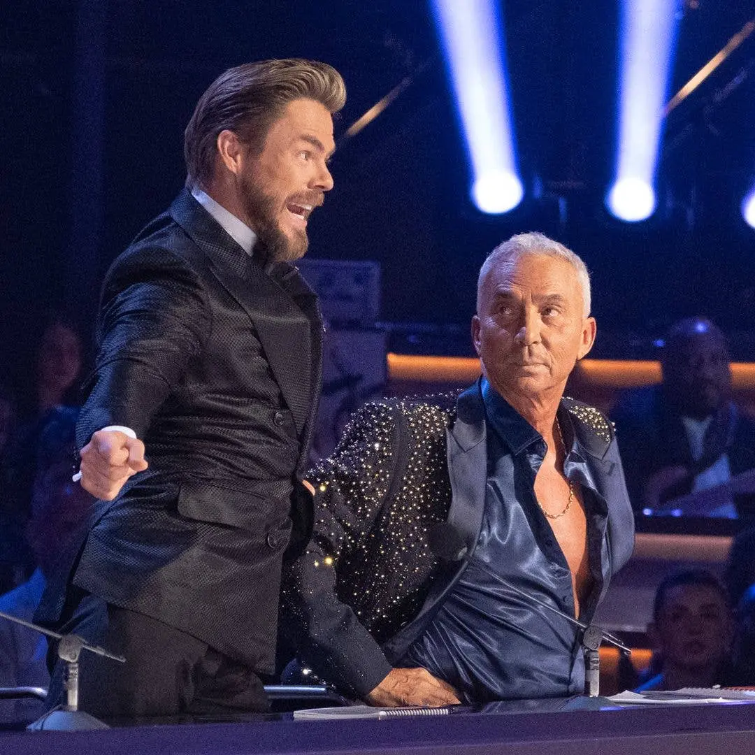 Dancing With the Stars entrou em caos na terça com a falha do sistema de votação online. Julianne Hough e Alfonso Ribei…