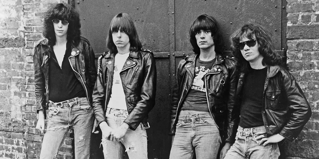 Dez faixas de rock com menos de dois minutos foram selecionadas. Essas músicas entregam adrenalina sem enrolar, o que é…