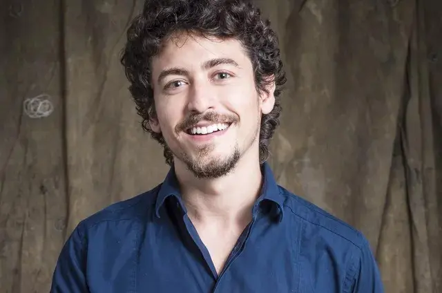 Jesuíta Barbosa terá papel fixo na novela Lá na minha terra, fazendo par com Arianne Botelho, que vai sair do sertão no…