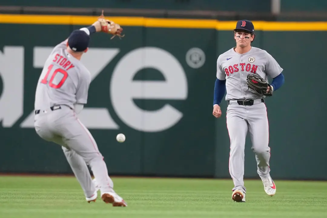 Aos Red Sox, em Texas, a derrota por 4 a 2 no segundo jogo da última viagem rodoviária contra os Rangers foi pesada. O …