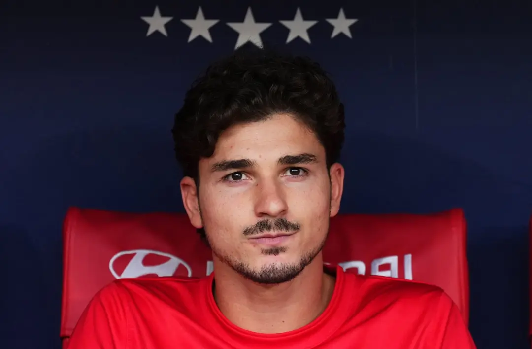 Julian Alvarez, jogador em discussão no Atletico Madrid, tem a cláusula de rescisão em negociação para diminuir, mas is…