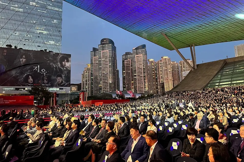 Busan definiu os jurados das quatro premiações, incluindo o prêmio Mecenat de 10 milhões de wons para documentários asi…
