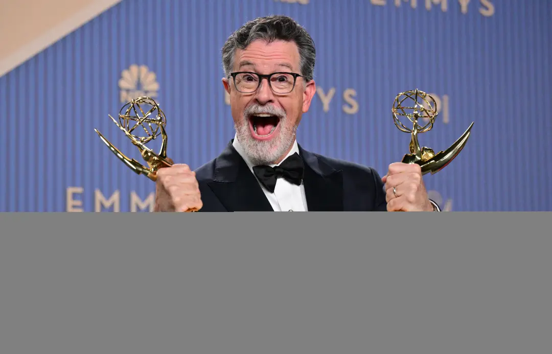Stephen Colbert disse que tem boas lembranças da televisão de horário noite ao aparecer no Jimmy Kimmel Live!. Eu ponde…