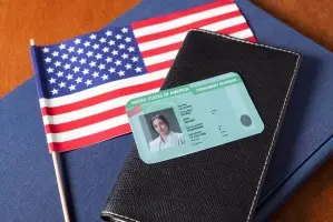 Investimento EB-5 sendo visto além da imigração, analisando ativos e sucessão familiar. A gente pondera que a complexid…