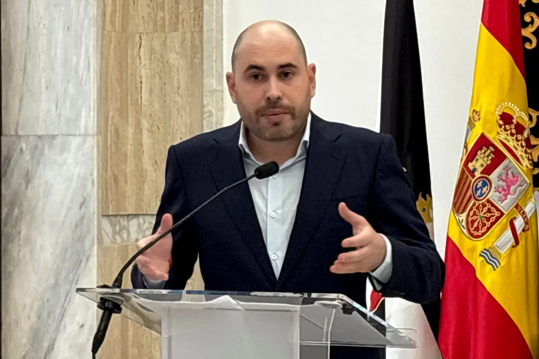 Em Ceuta, a fiscal aponta responsabilidade do delegado de Governo por omissão de medidas na entrada massiva de migrante…