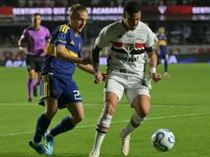 Luciano disse que nunca recebeu salário em dia depois da eliminação do São Paulo. É triste ver o desleixo com o trabalh…