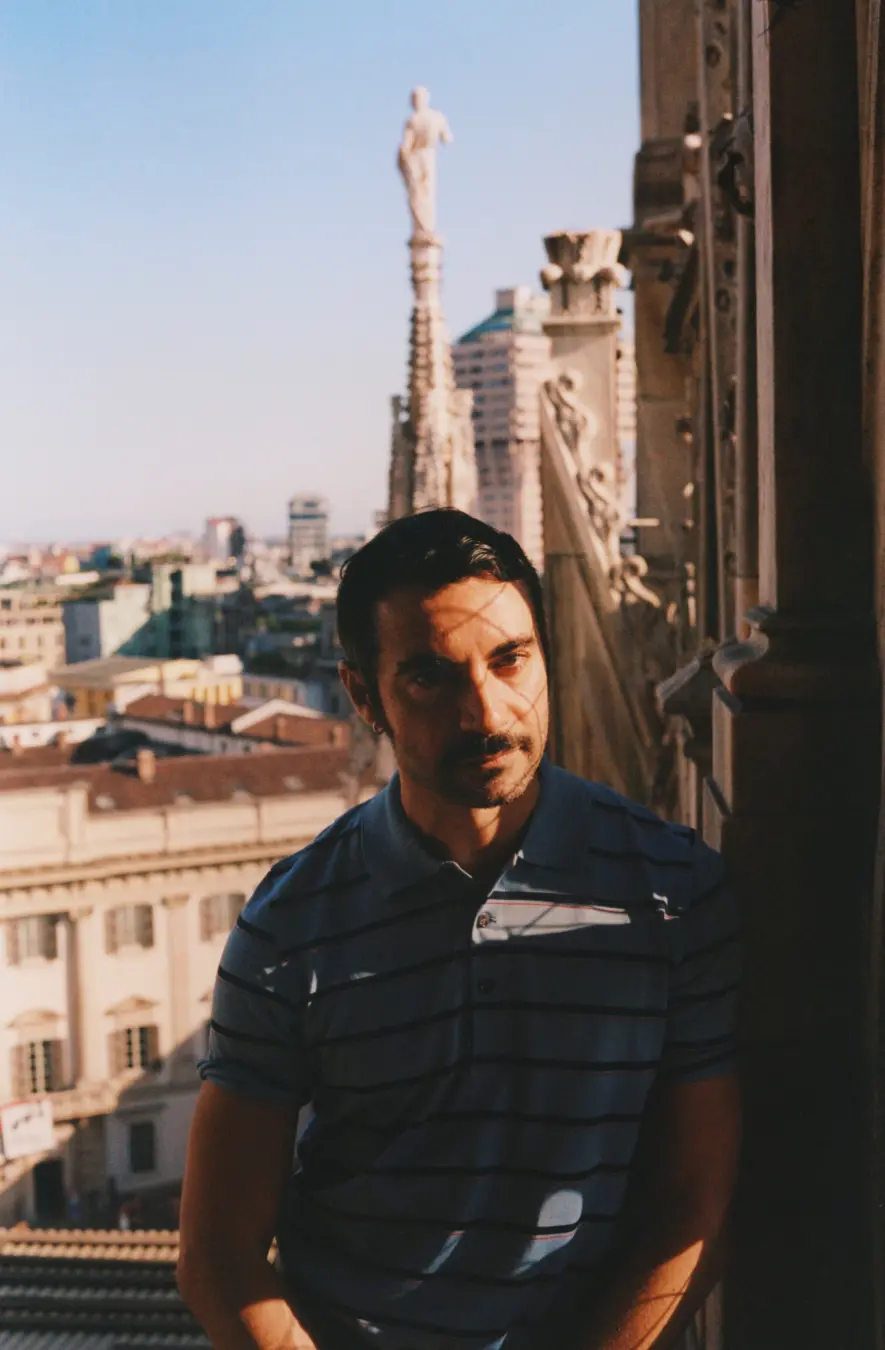 Giorgio e Emporio Armani Accesorios tem Dario Vitale como novo diretor criativo. É uma mudança de liderança em moda que…