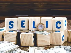 Corte na Selic ajuda a União e grandes empresas, mas esse benefício não está chegando para as famílias. É frustrante ve…